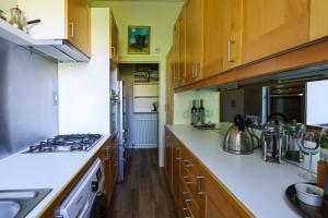 Beautiful and spacious Kensington flat
