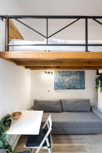 Cozy Old Town Apartment 9 - Selari