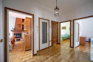 Esclusiva Casa Vacanze a Olcio con Vista