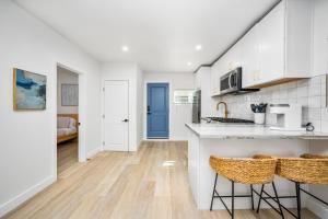 130 Anderson St B