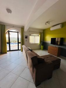 Wardina Holiday Home Maisonette