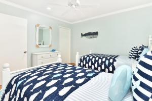 Updated Home on the Boardwalk with Private Rear Unit