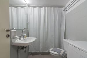 Bright & Spacious 1BR Apt Athens, Goudi