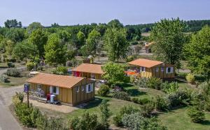 Campings Camping Onlycamp le Champ d'ete : photos des chambres