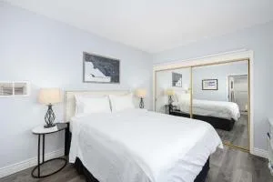 1 Bedroom Apartment in the back of our Oceanfront Home - Bay Shores