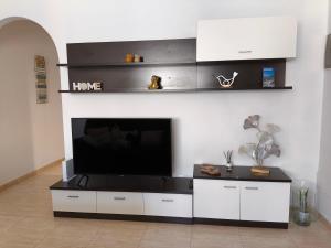AR Home - Apartamento de 3 dormitorios con ascensor en Las Huesas, Telde