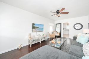 San Clemente Bungalow with jacuzzi Close to the Beach