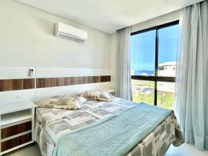 183 - Linda Cobertura com 03 Suítes em Mariscal