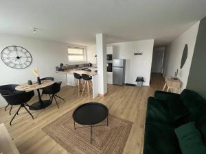 Appartements T3 Orleans charmant avec parking centre-ville : photos des chambres