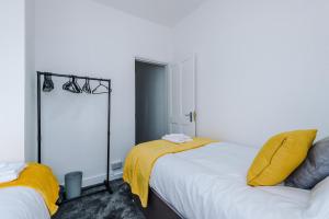 Contractor Stays, Long booking Discount with FREE Locked PARKING