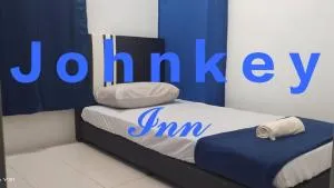 JohnKeyᴵⁿⁿ - Kampong Bugis