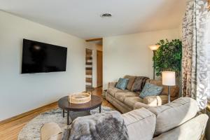 Walk to Lake Beach: Glenwood Vacation Rental!