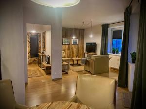 Mozaika Art Apartment PL LT EN