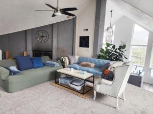 Large 3200sf A-Frame House close to Snowbird Alta Ski &Stunning Mountain View!