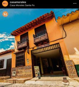 CASA MORALES