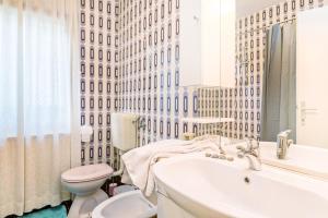 Apartments with parking spaces Umag - 22511