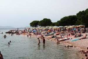 Apartments with parking space Crikvenica - 22516