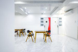 Urbanview Hotel Kota Tua Jakarta