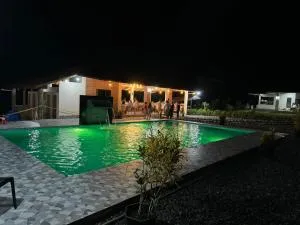 NAKAIISUITES - Cotundo