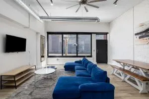 Art District Loft - 4BD/2BA Downtown SGF - Спрингфилд