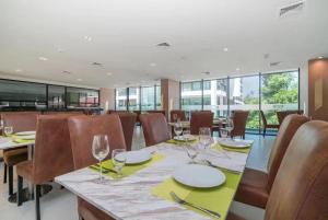 Modern style 1BR Condo close to Kata beach