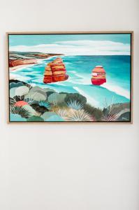 12 Apostles Accommodation Anchors Beach House with sea views