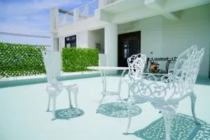 アラハビーチから徒歩3分! コンビニやスーパーまで徒歩1分! Ai House - Kuwae