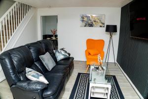 Dynasty Lodge Manchester - Alison Kelly close