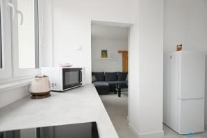 Stylowy Apartament 3city w Centrum Sopotu z Jedną Sypialnią by Noclegi Renters
