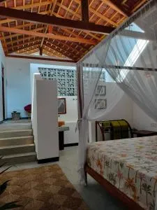 Kuda Gads - 米迪加马东