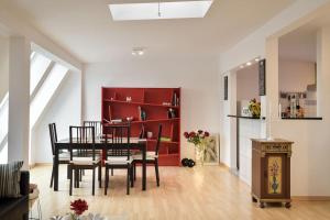 5 Secret escape apartment above Stuttgart