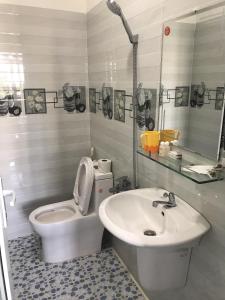 Khách Sạn Ngọc Quý