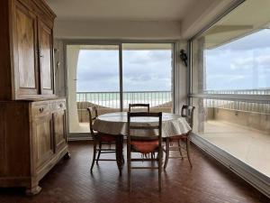 Appartements 430 - Appartement T2 vue mer, depuis toutes les pieces : photos des chambres