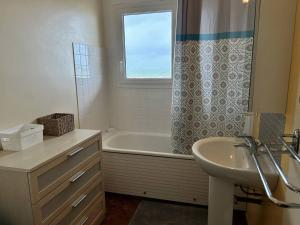 Appartements 430 - Appartement T2 vue mer, depuis toutes les pieces : photos des chambres