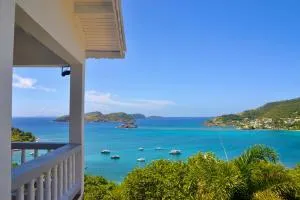 Stunning 3BR Villa - Friendship Bay View & Balcony - Arnos Vale