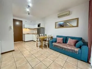 Modern seaside flat by the pool - Beahost - Veneto