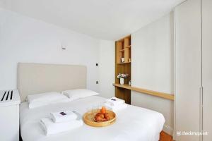 Wonderful apartment 3bedr Saint Honoré