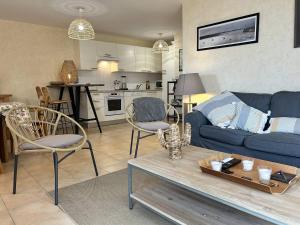 Appartements 535 - Appartement T2 avec magnifique vue mer : photos des chambres