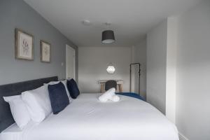 Woodham House By Horizon Stays