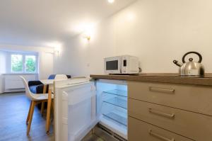 Castellis Apartmetnts FICO 1