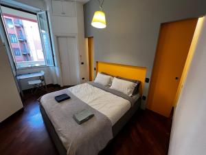 Guzzo B - Elegant Flat with Balcony at Bolivar M4 Metro