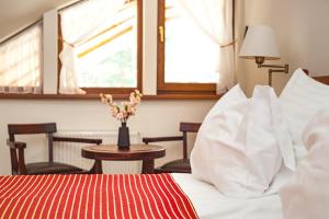 Deluxe Double Room room in Port Hotel