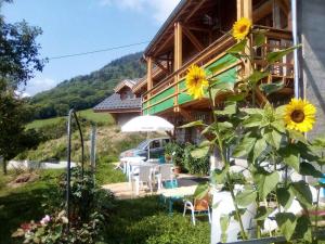 Chalets Chalet de 3 chambres avec terrasse et wifi a Auris a 6 km des pistes : photos des chambres