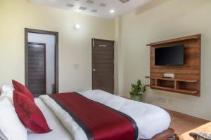 Host Jatin Kasauli Pine Villa 7oI827o7o3