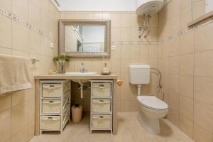 Villa Joy - 40 m2 heated pool, 35 000 m2 of land