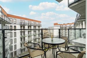 Spacious Apartments Niemena with FREE GARAGE by Noclegi Renters