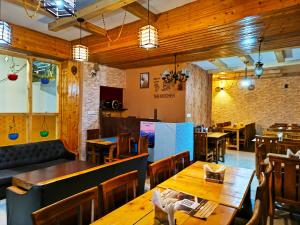 CS Shhandella Hotel