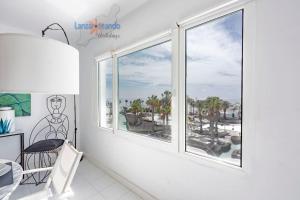Atico La Deliziosa Vivienda Vacational with sea view