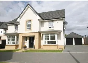 Luxury Detached Home - Slateford