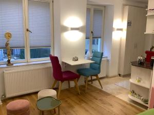 Moon Deluxe Apartment mit Küche und Bad